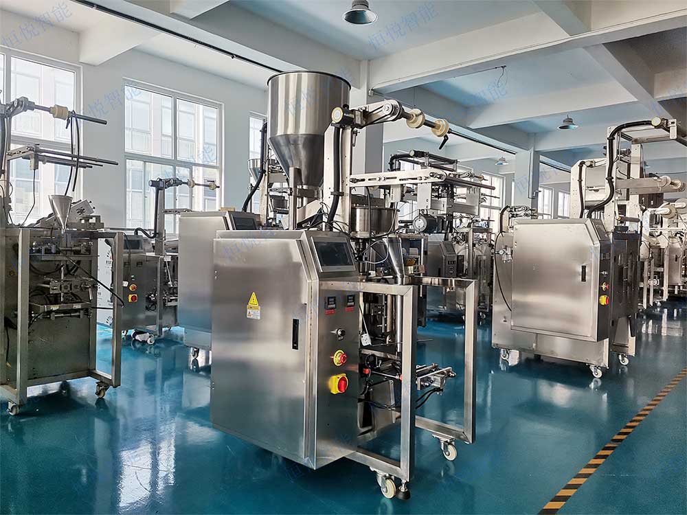 小型顆粒包裝機(jī) 小型顆粒包裝機(jī)